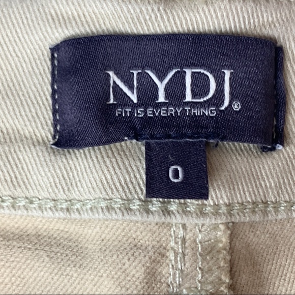 NYDJ Straight Ankle Chino Pants With Cuff in Stretch Twill - Picture 11 of 16